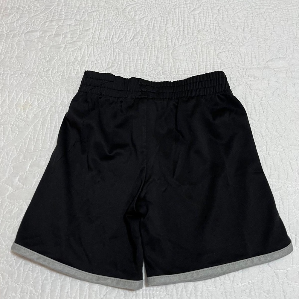 (20) Puma Black and Gray Athletic Shorts